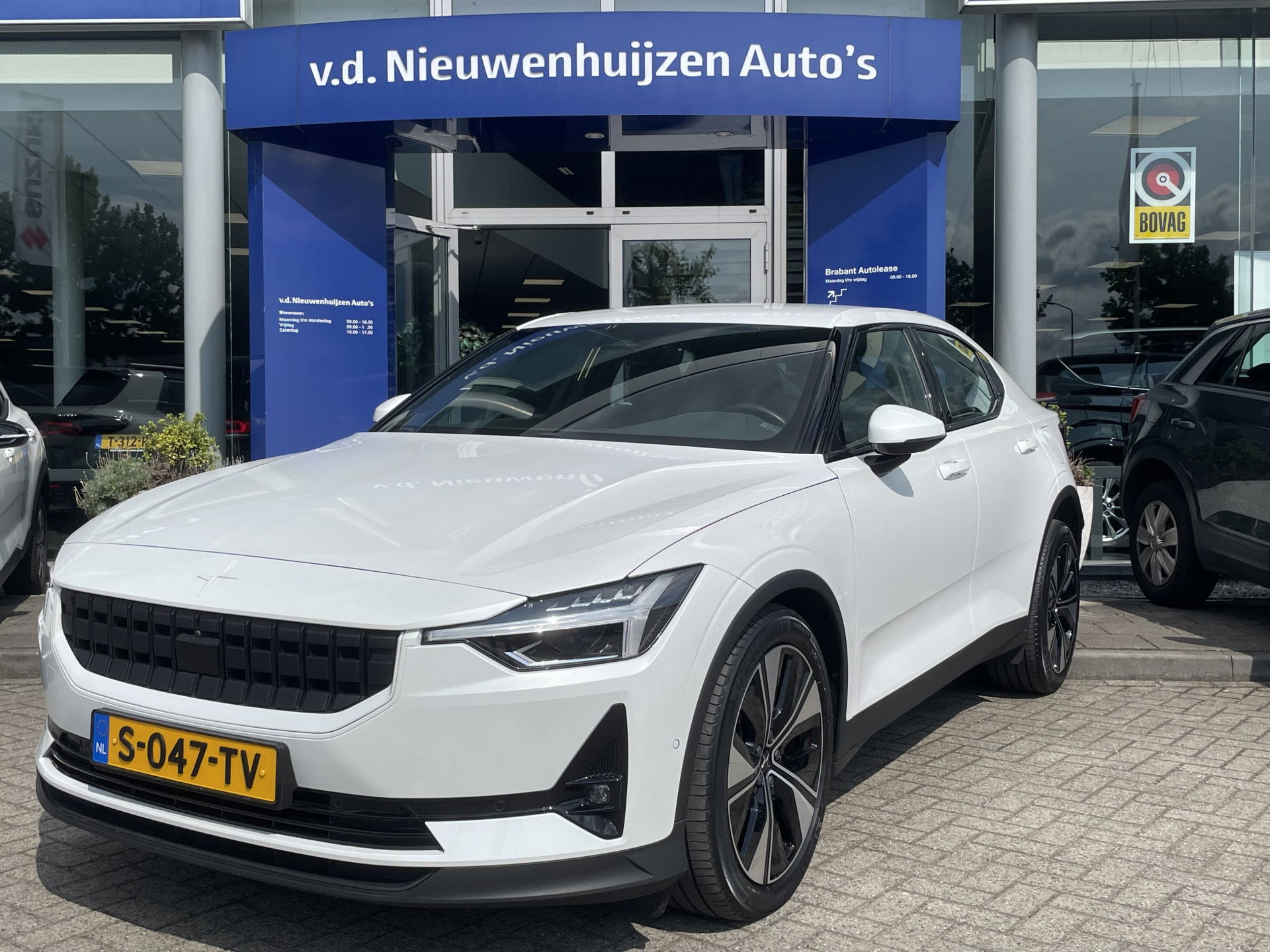 Foto van Polestar 2