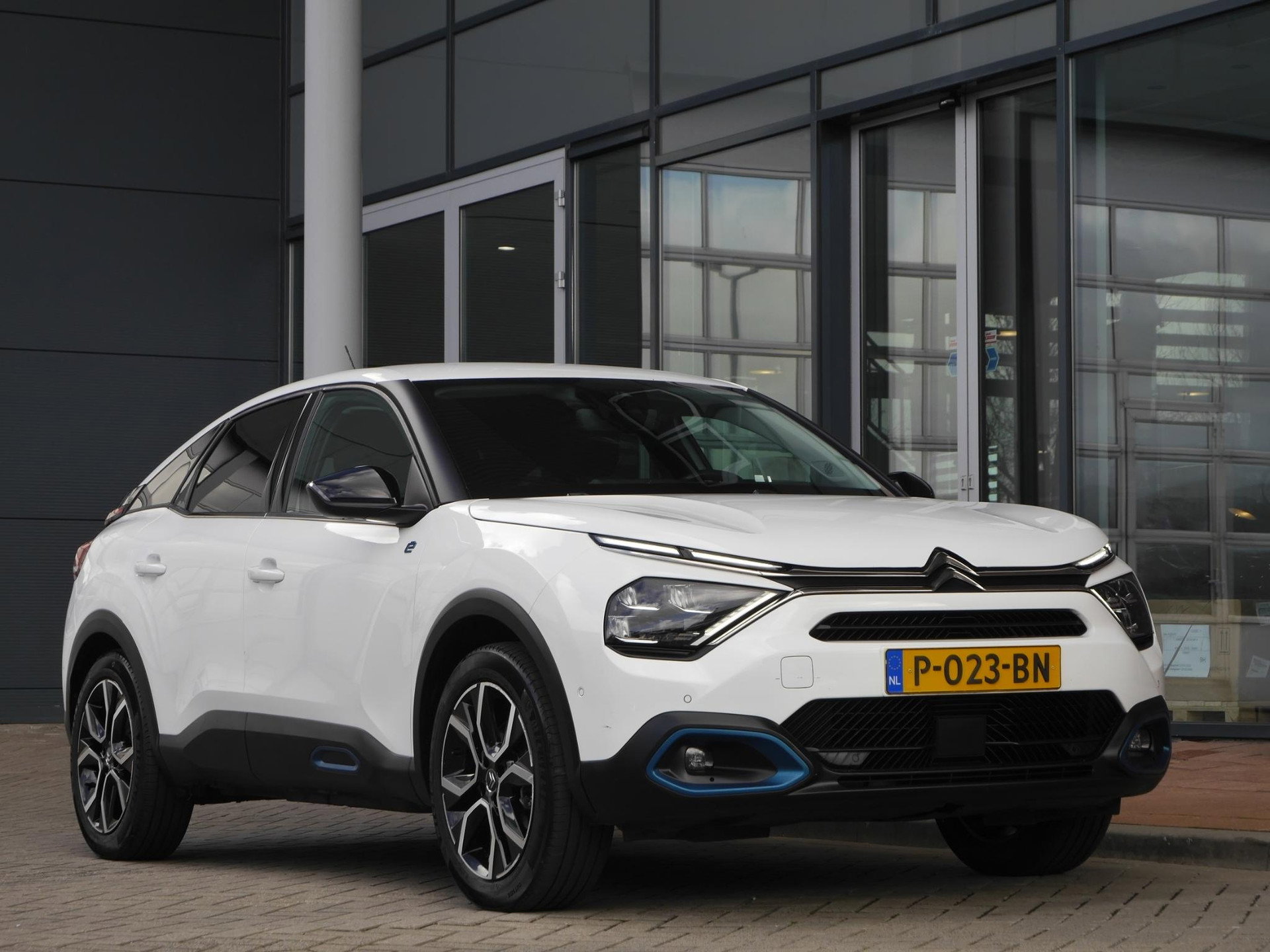 Foto van Citroën ë-C4