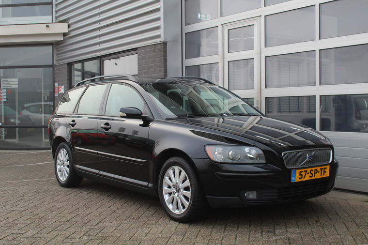 Volvo V50