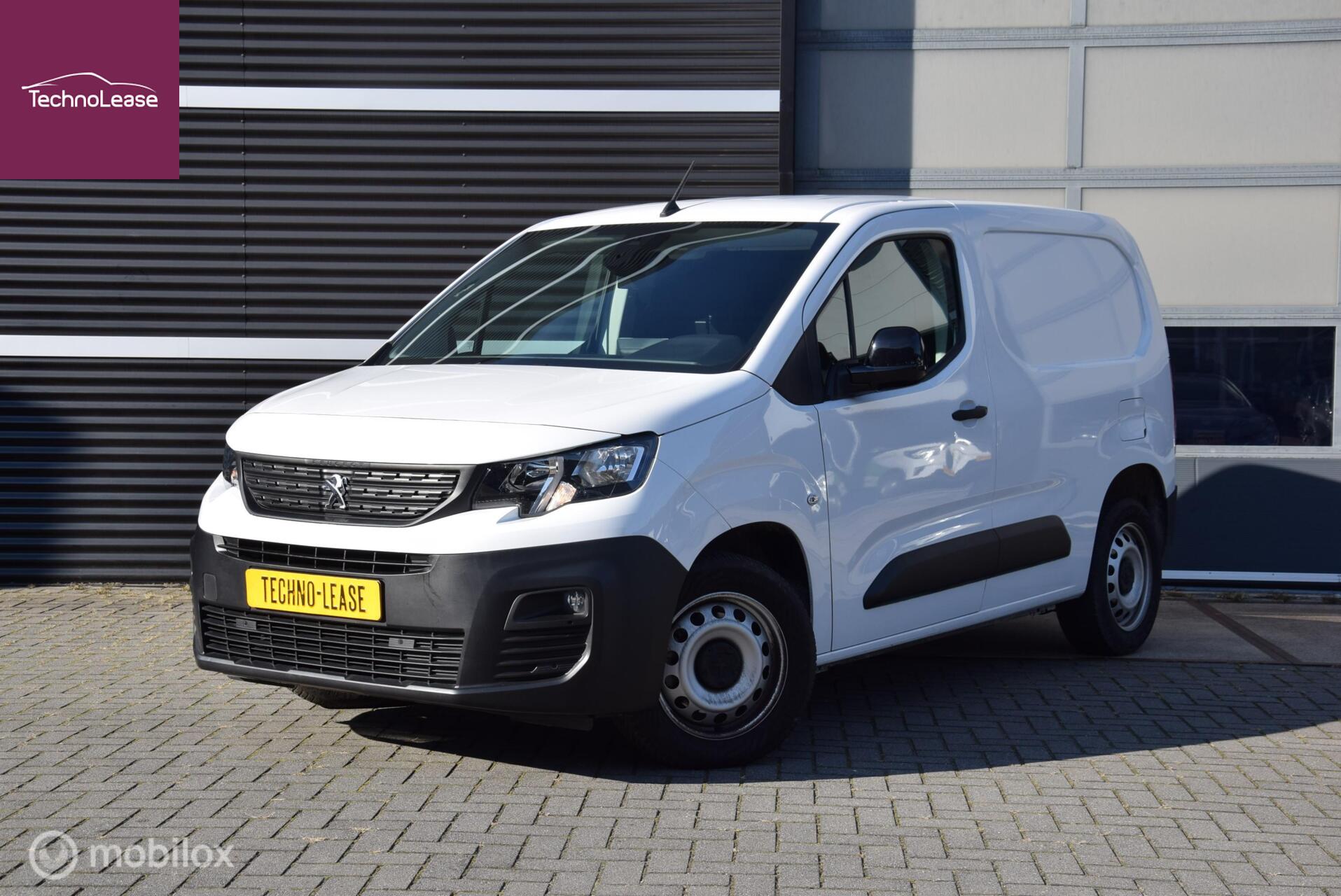 Foto van Peugeot Partner