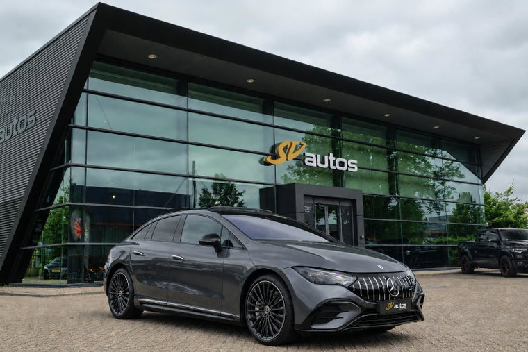 Mercedes-Benz EQE
