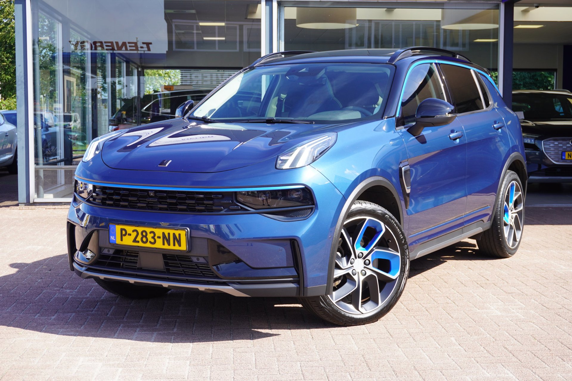 Foto van Lynk & Co 01