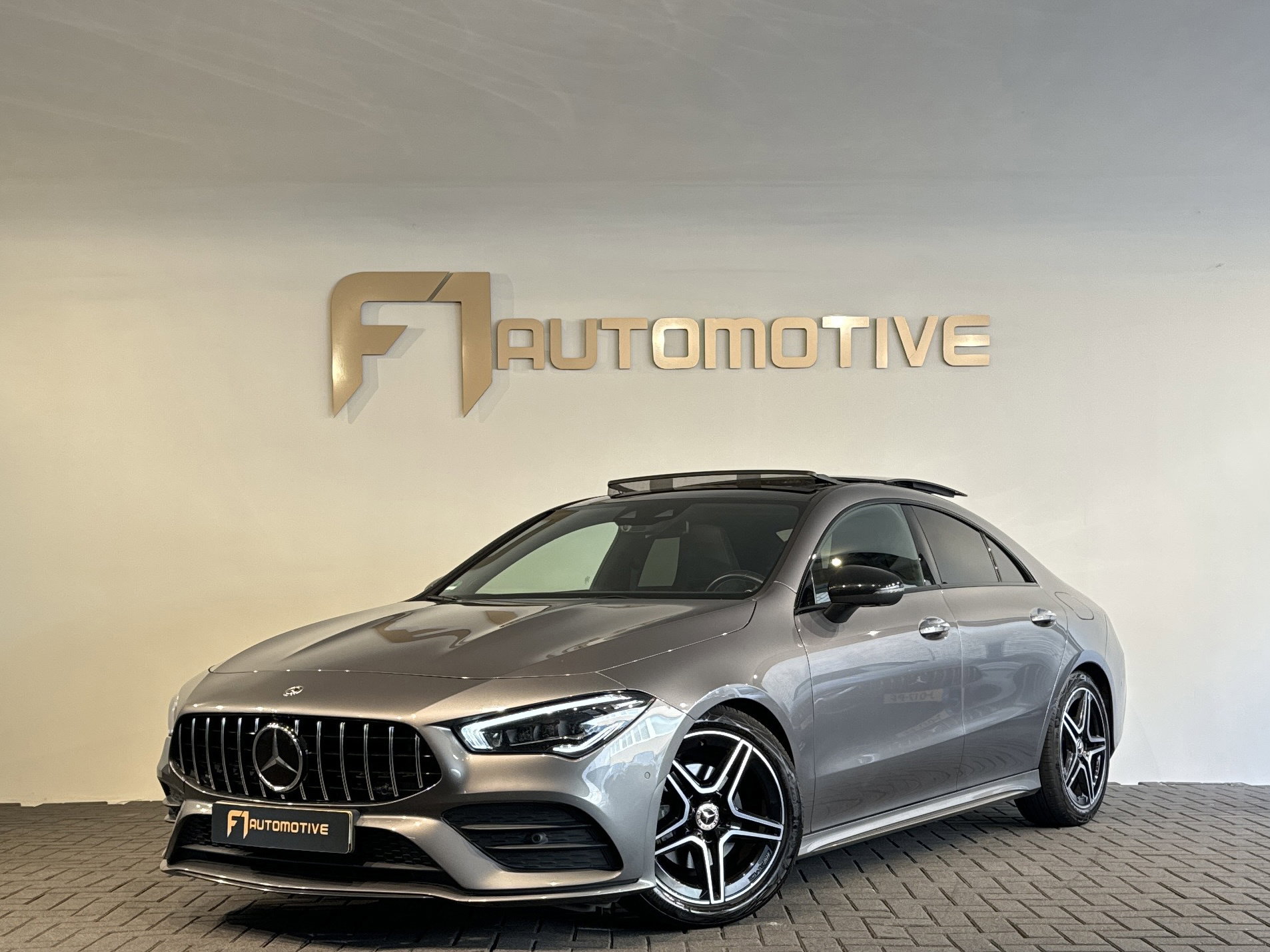 Foto van Mercedes-Benz CLA