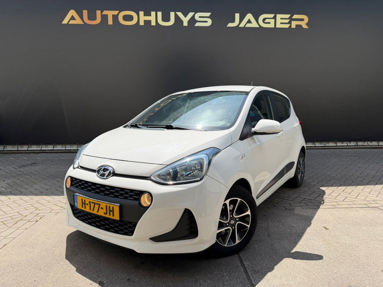 Hyundai i10 foto 1