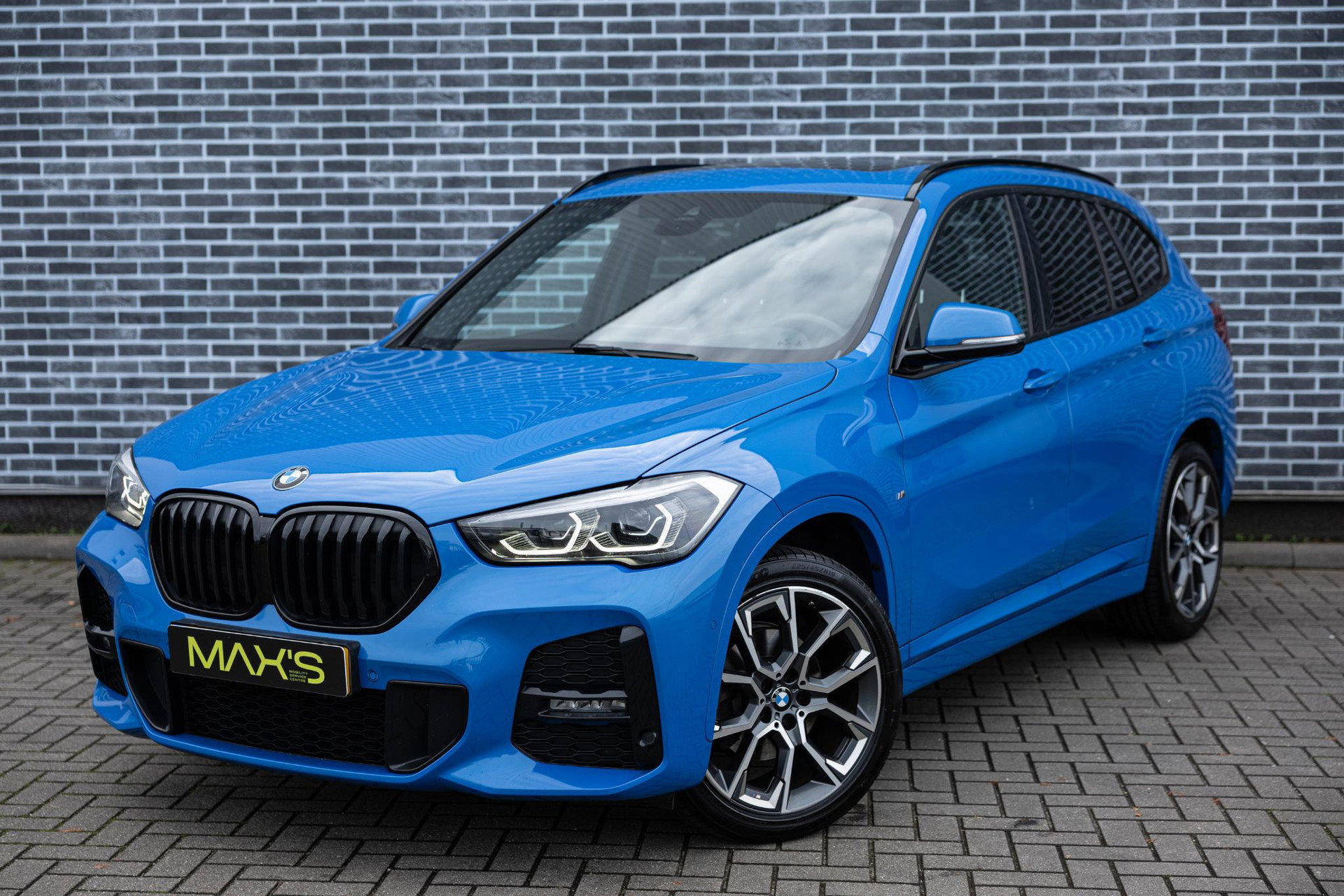 Foto van BMW X1