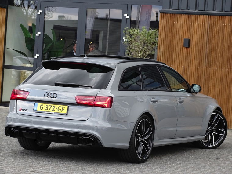 Audi RS6
