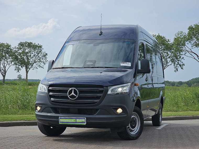 Foto van Mercedes-Benz Sprinter