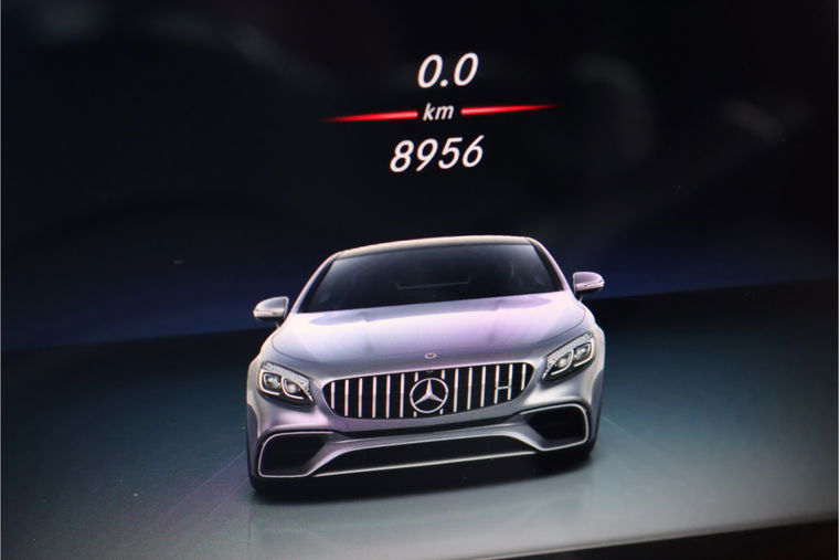 Mercedes-Benz S-Klasse