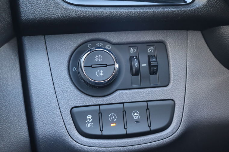 Opel KARL