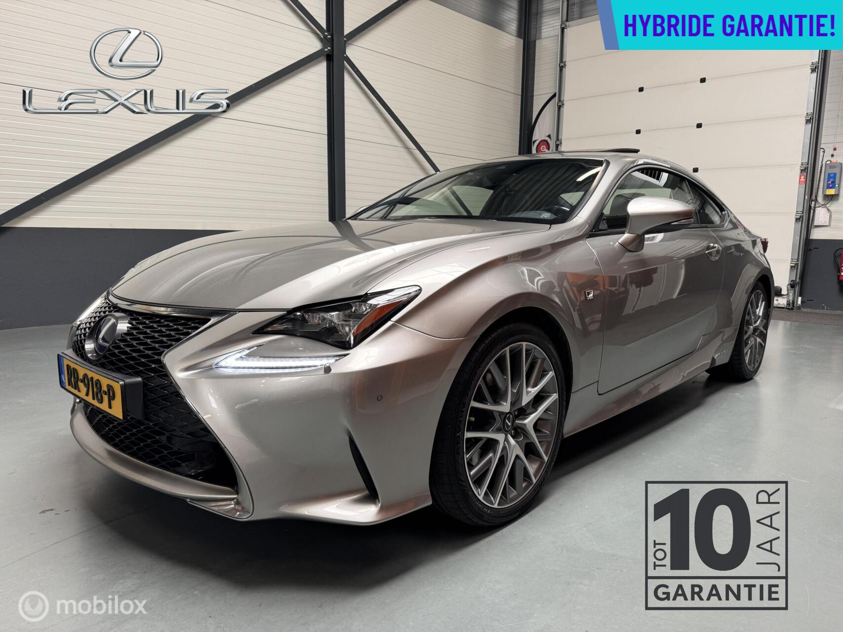 Foto van Lexus RC