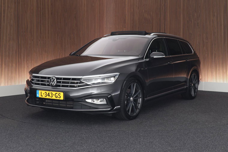 Volkswagen Passat foto 1