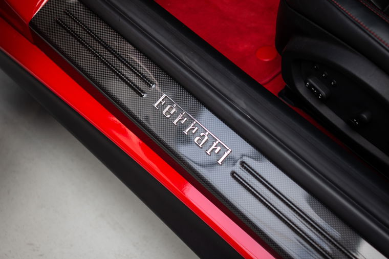 Ferrari F12