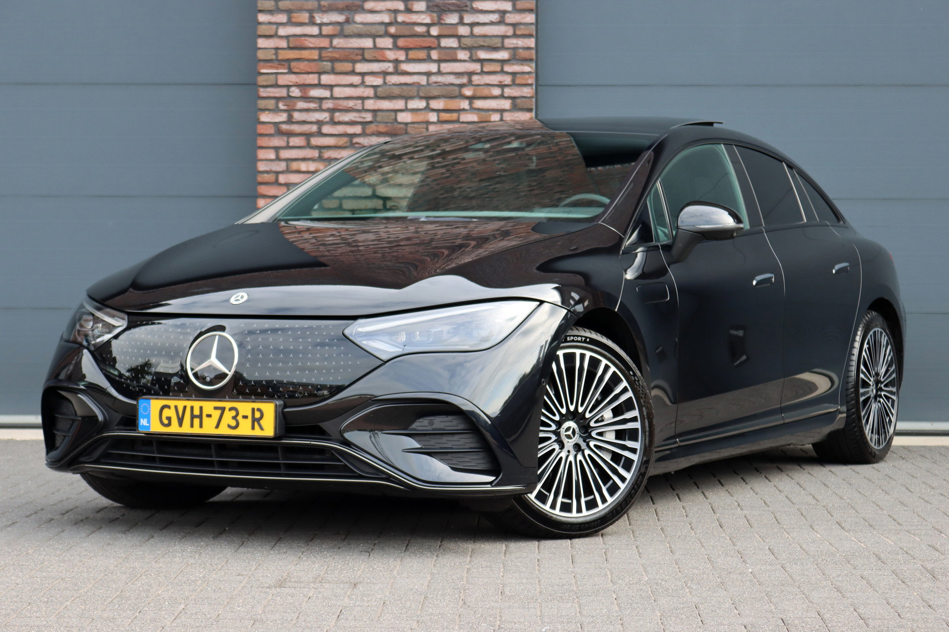 Foto van Mercedes-Benz EQE