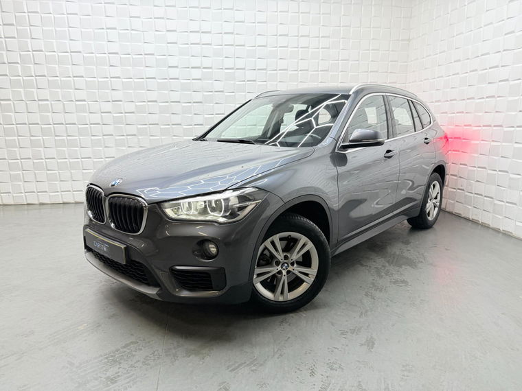 Foto van BMW X1