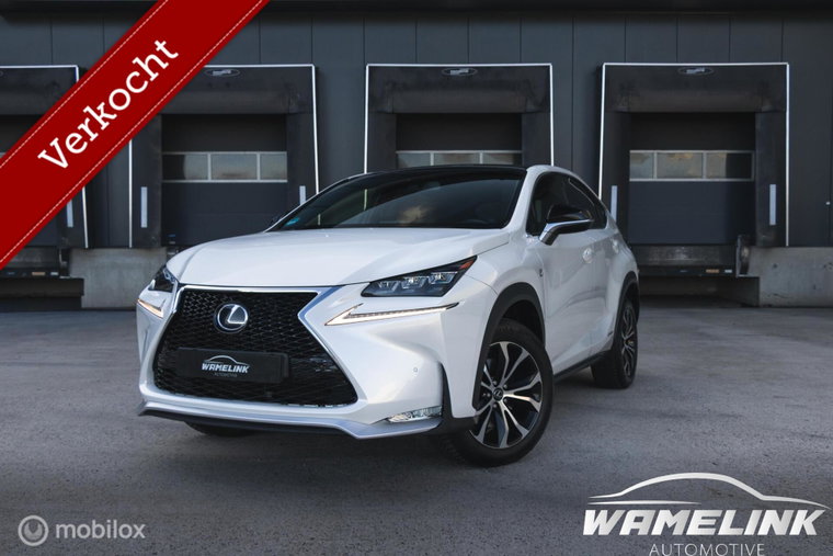 Foto van Lexus NX