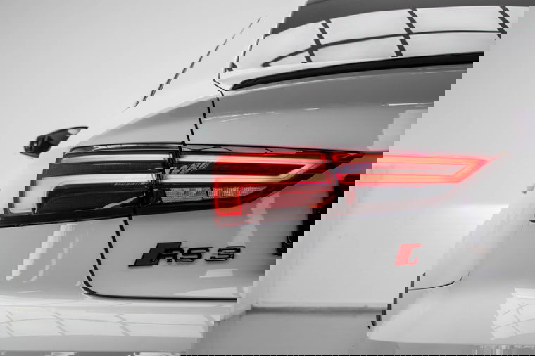 Audi RS3 Limousine