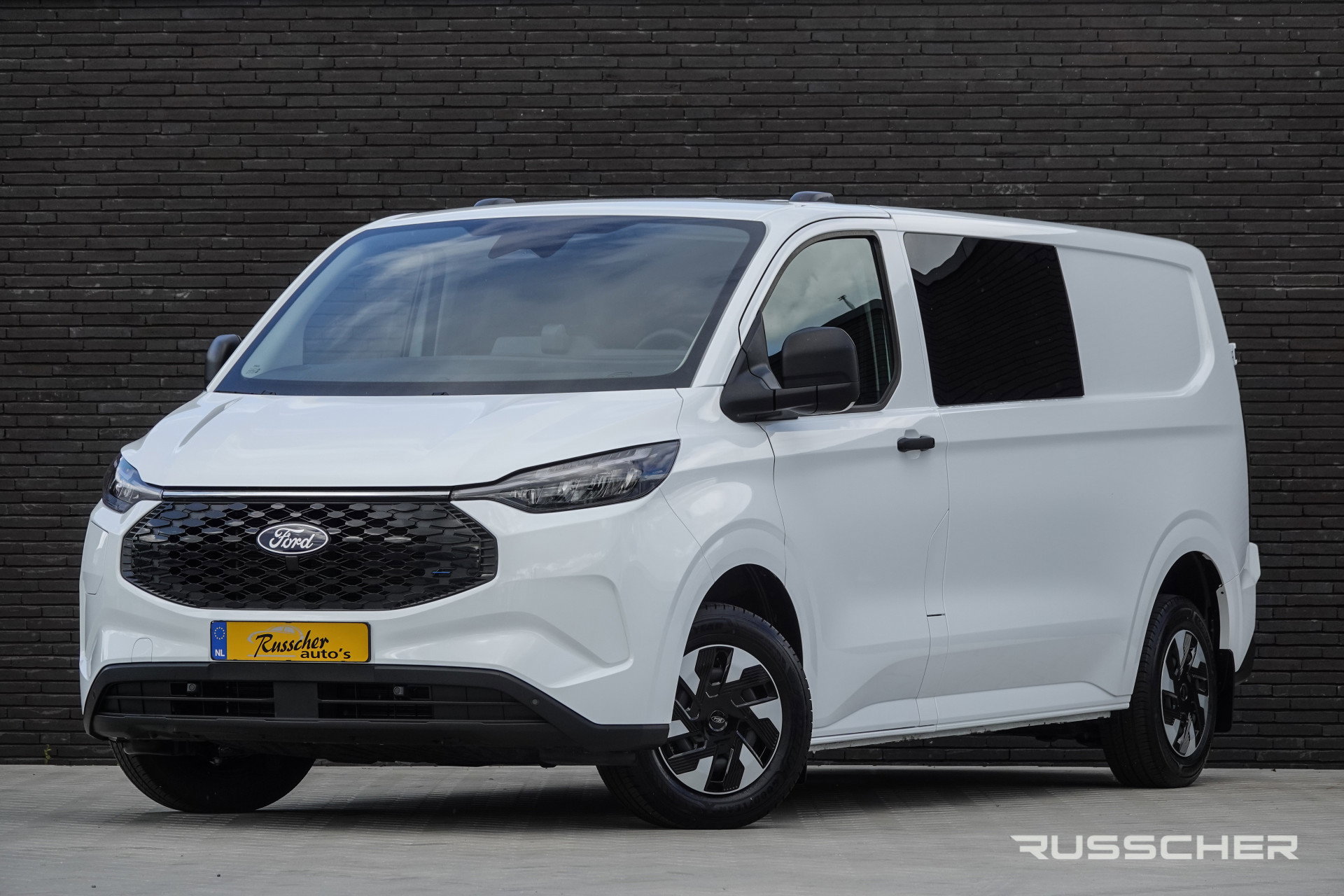 Foto van Ford E-Transit Custom