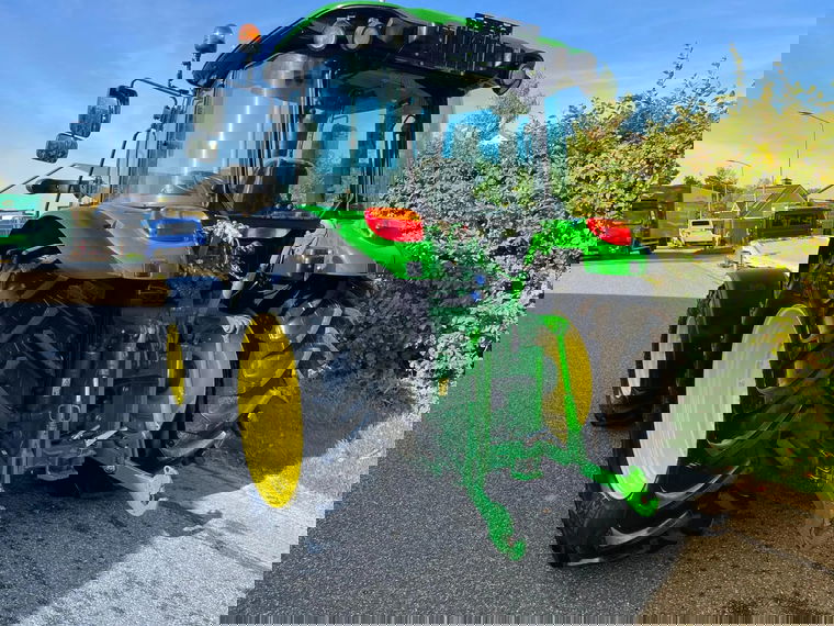 John Deere 