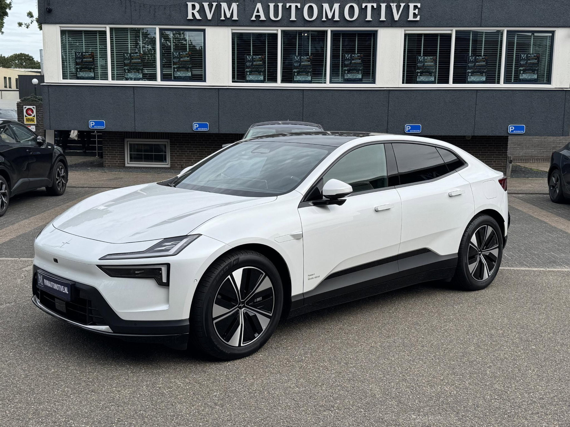 Foto van Polestar 4