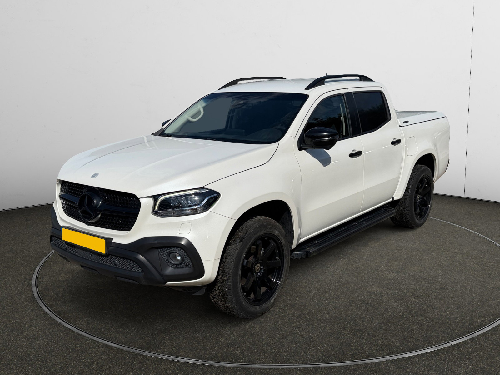 Foto van Mercedes-Benz X-Klasse