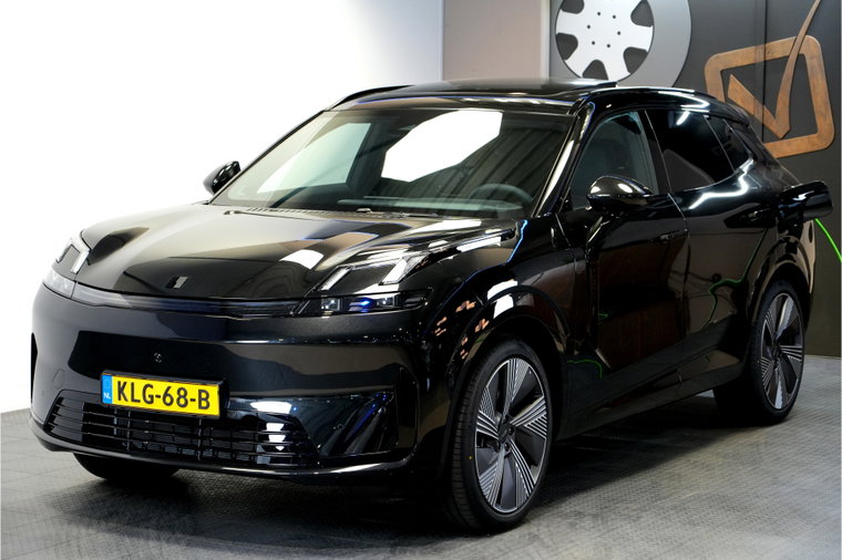 Lynk & Co 08