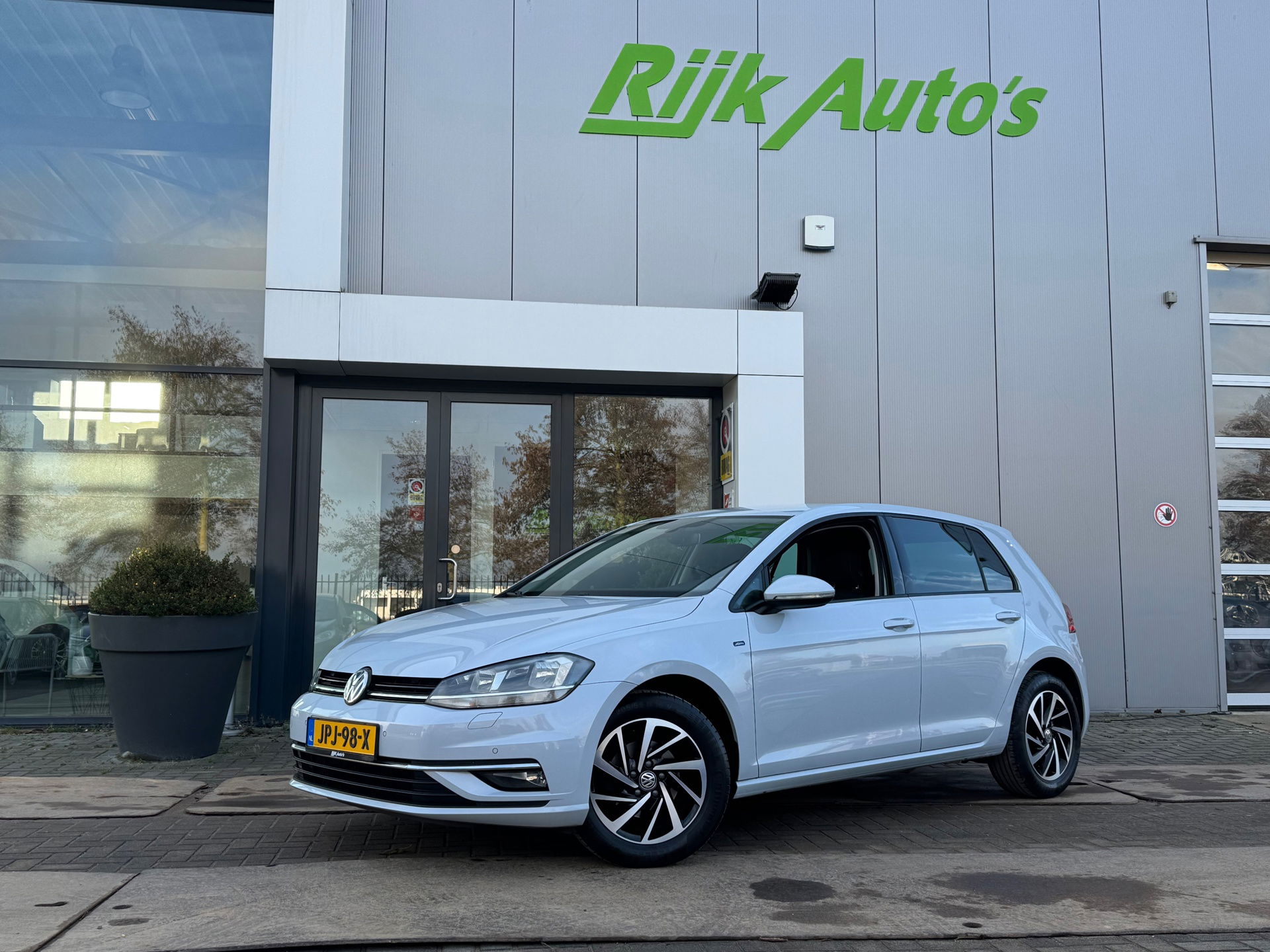 Foto van Volkswagen Golf