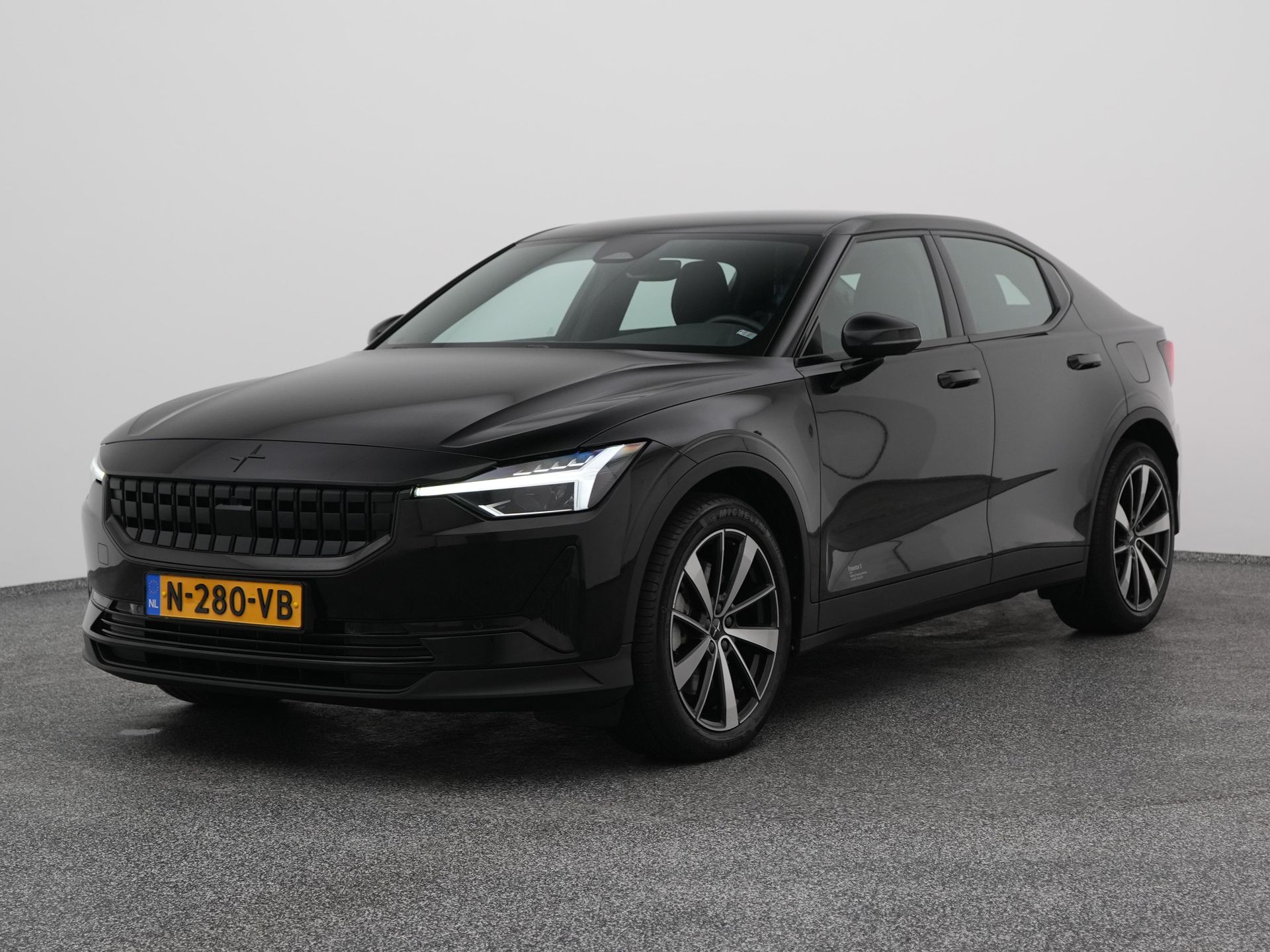 Foto van Polestar 2