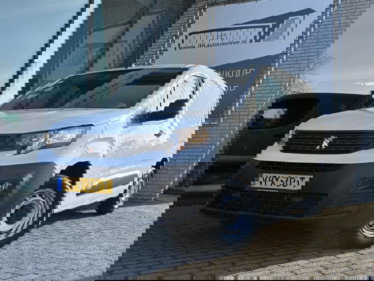 Foto van Peugeot Partner