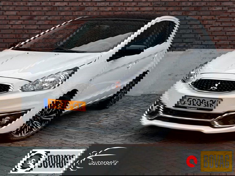 Foto van Mitsubishi Space Star