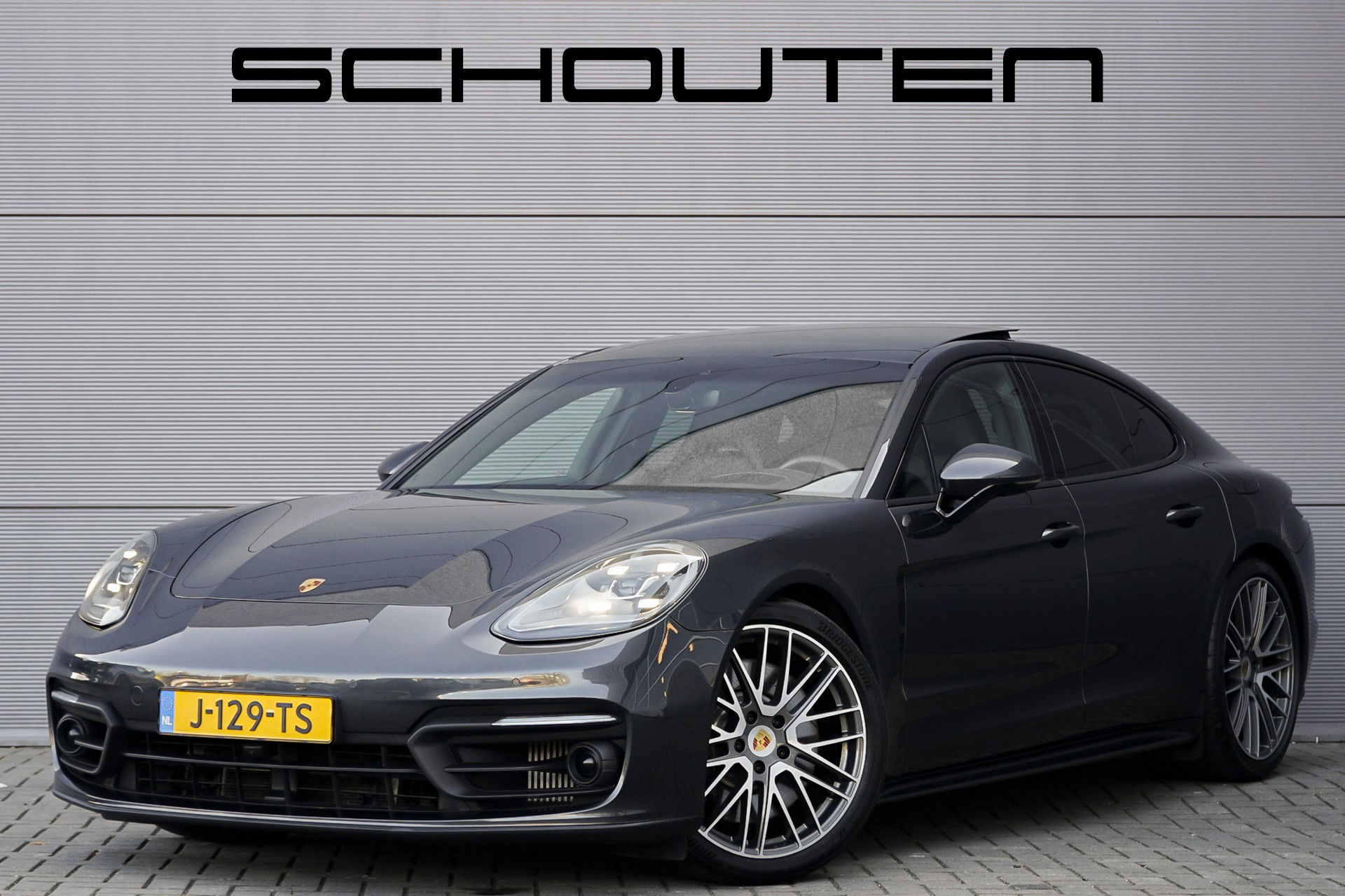 Foto van Porsche Panamera
