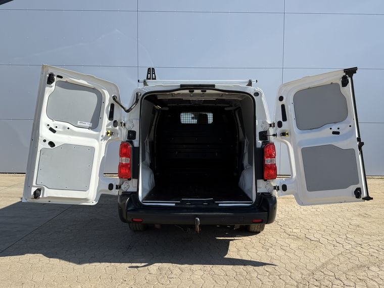 Toyota ProAce Long Worker