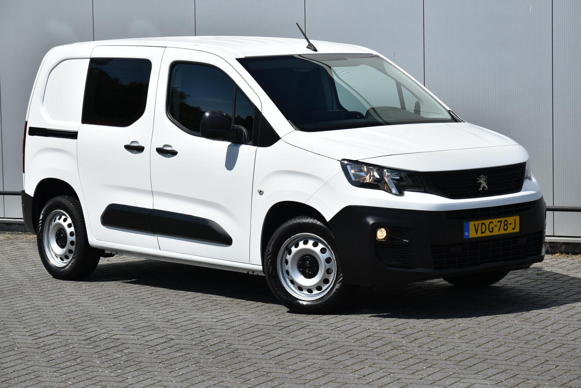 Foto van Peugeot Partner