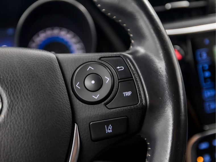Toyota Auris Touring Sports