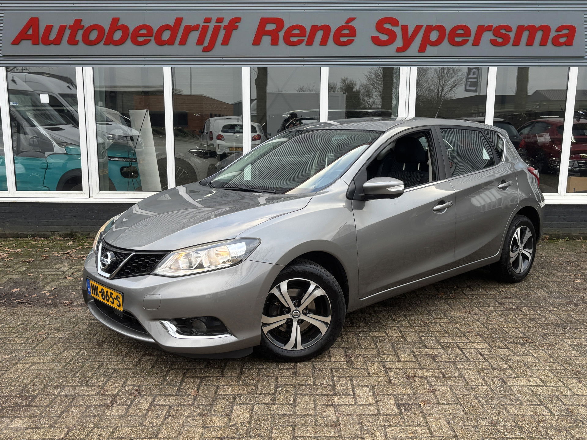 Foto van Nissan Pulsar