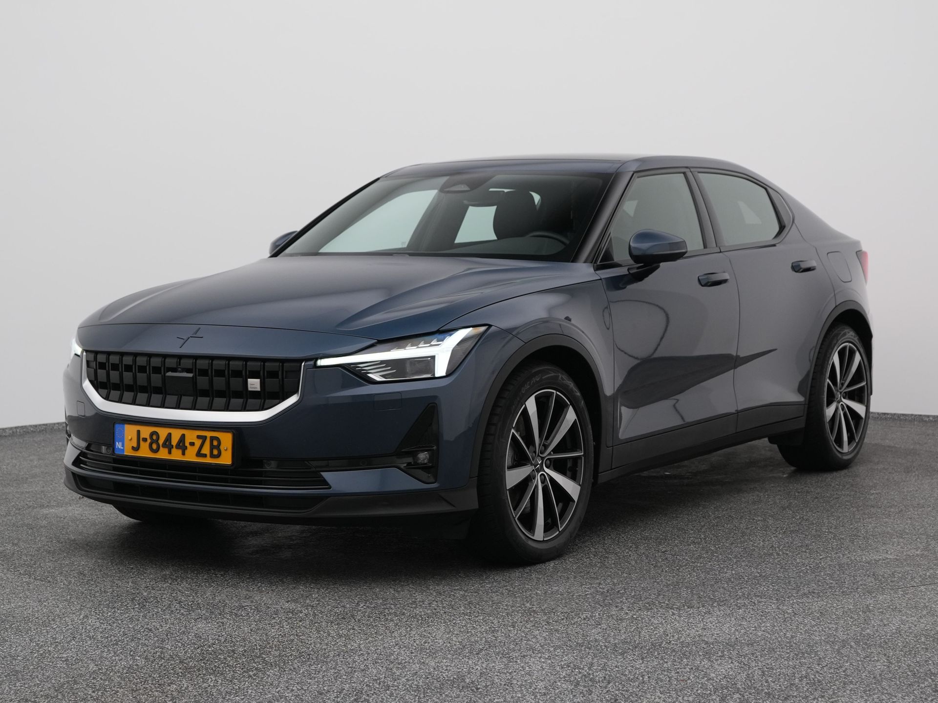 Foto van Polestar 2