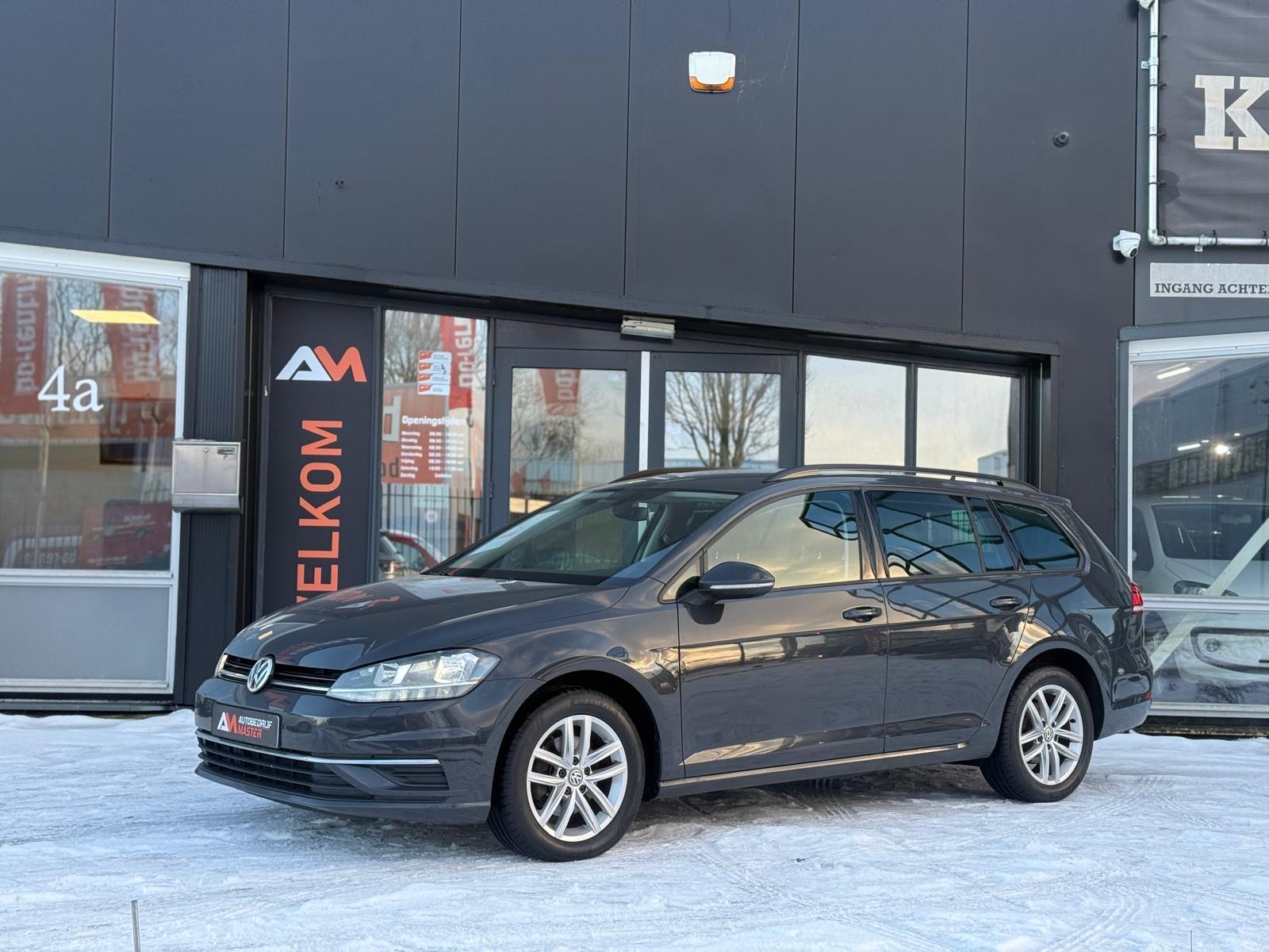 Foto van Volkswagen Golf