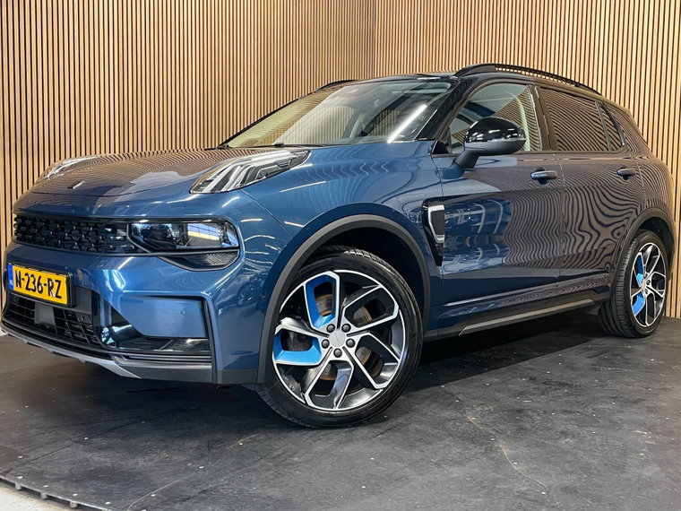 Lynk & Co 01