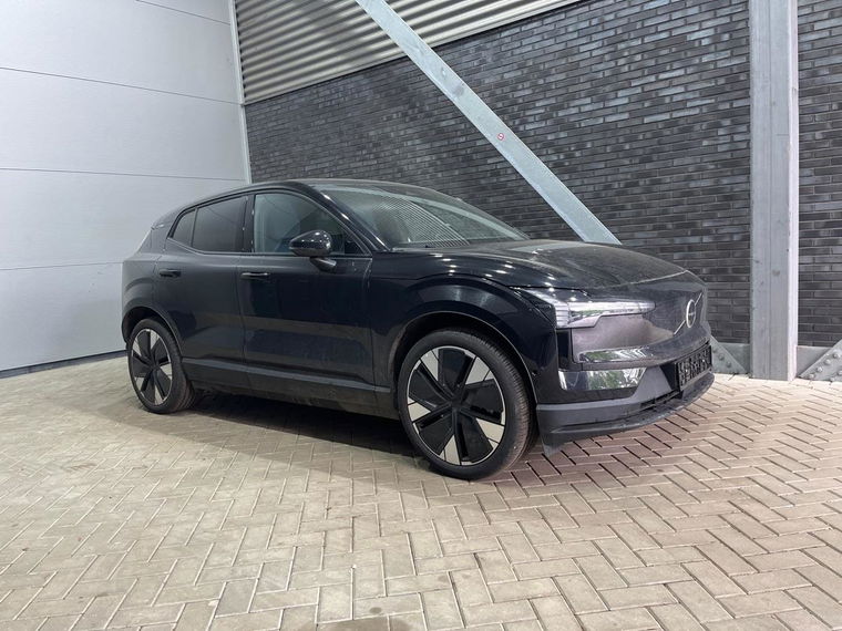 Volvo EX30