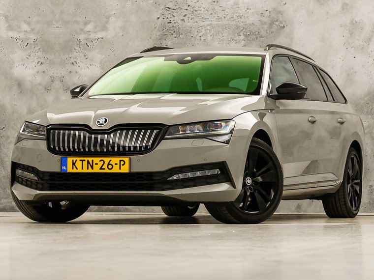 Škoda Superb foto 1