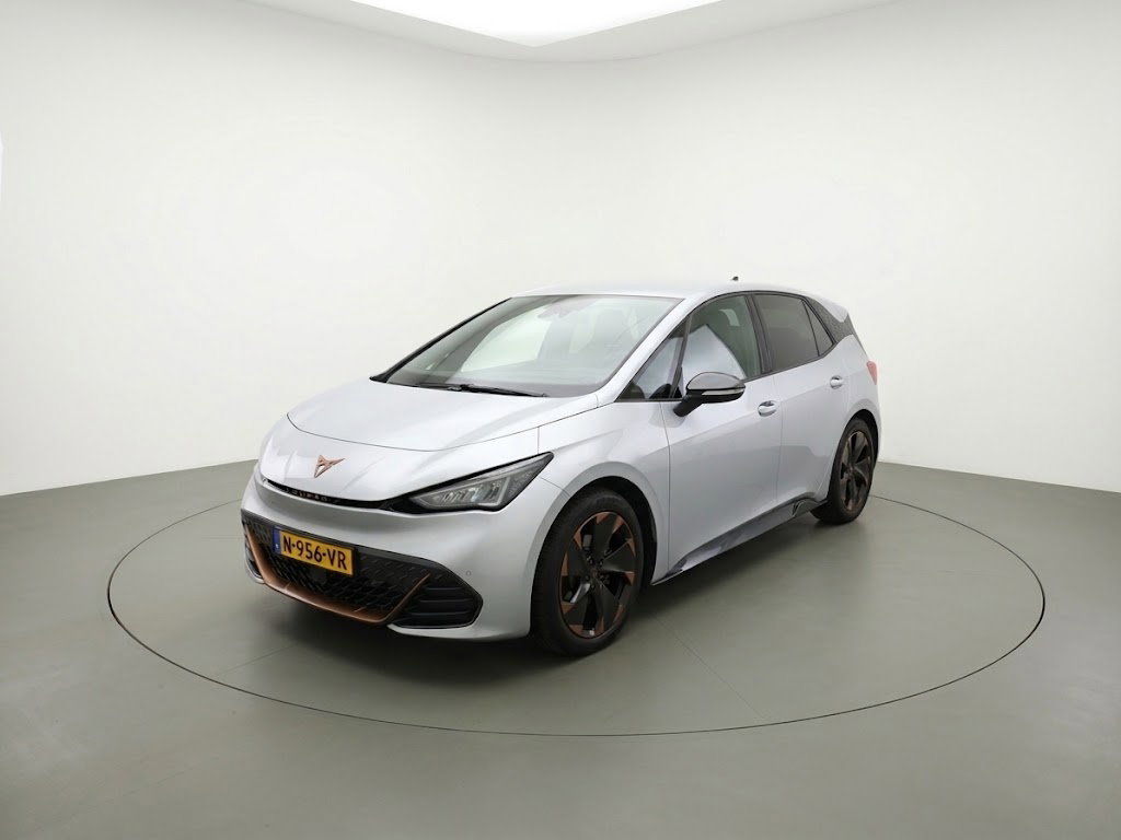 Foto van CUPRA Born