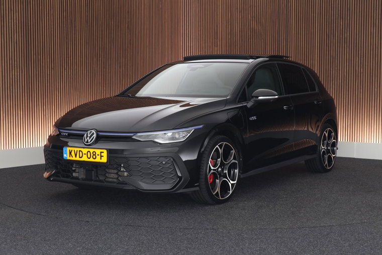 Volkswagen Golf foto 1