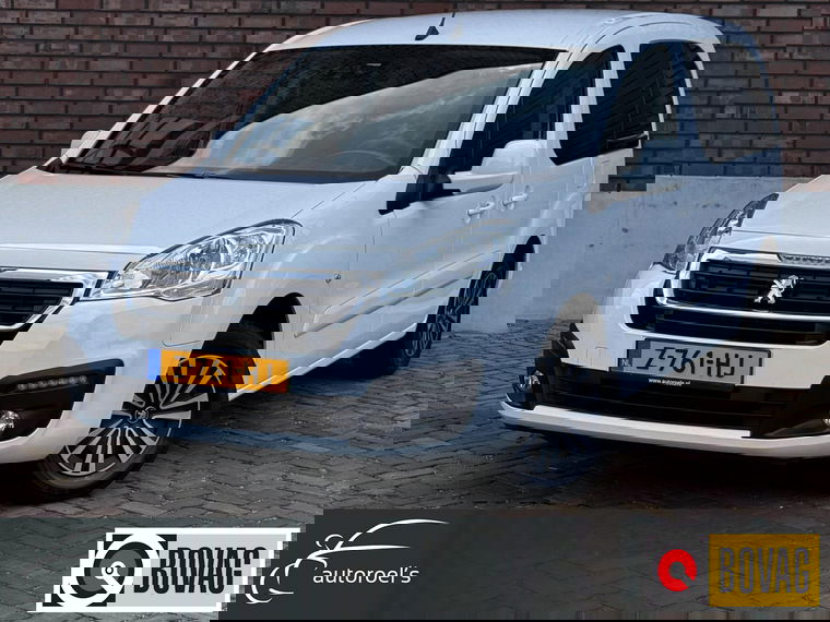 Foto van Peugeot Partner Tepee