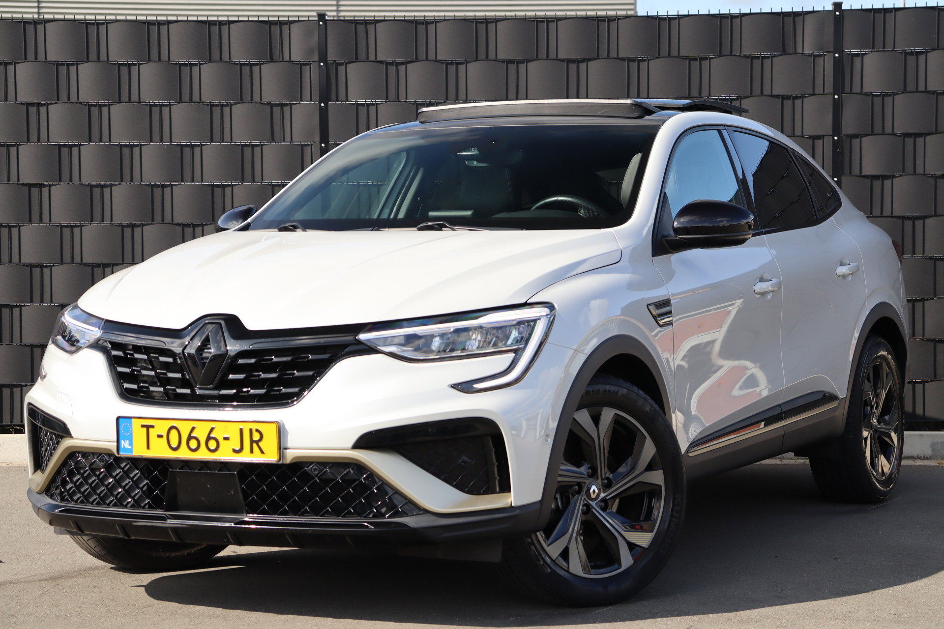 Foto van Renault Arkana