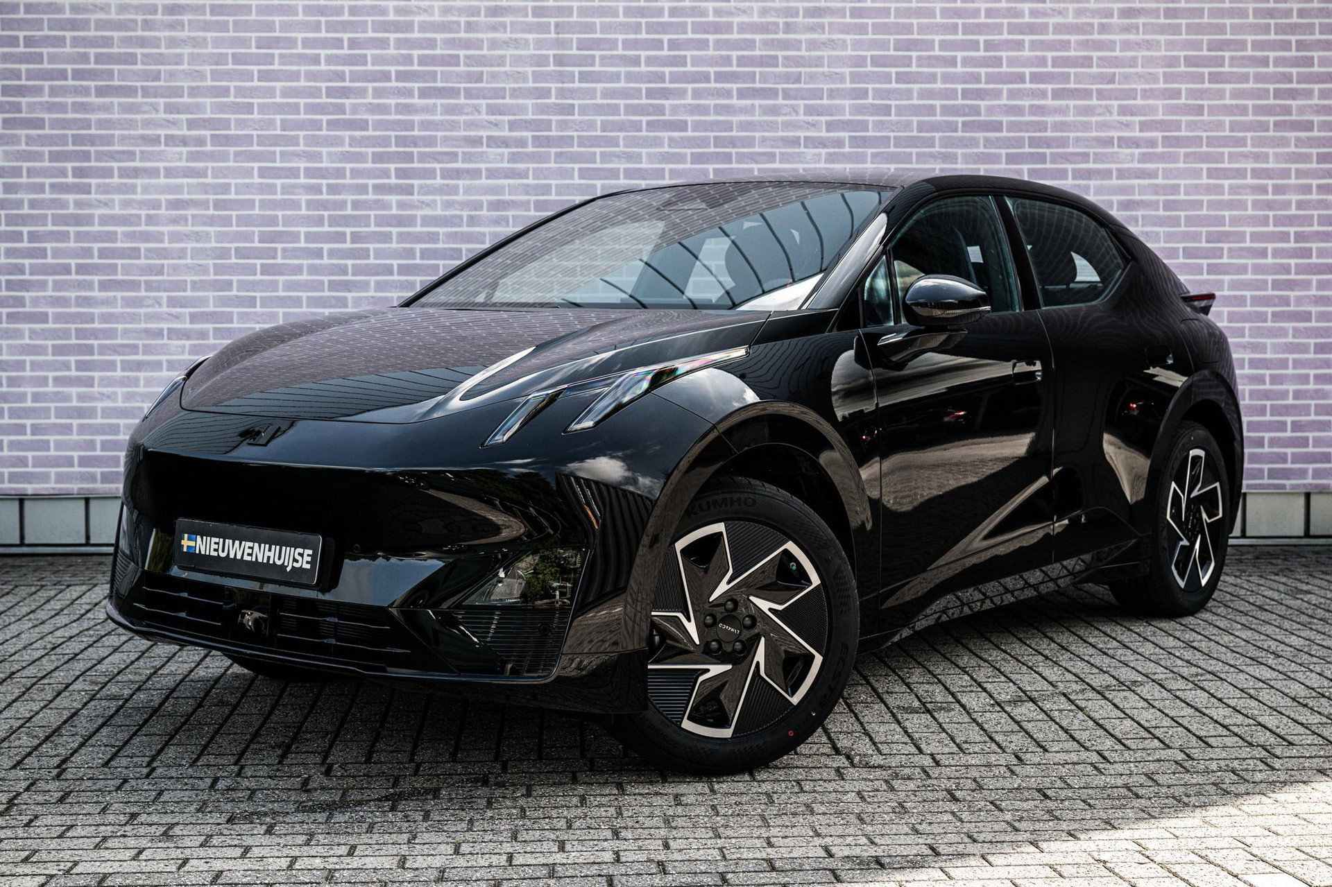 Foto van Lynk & Co 02