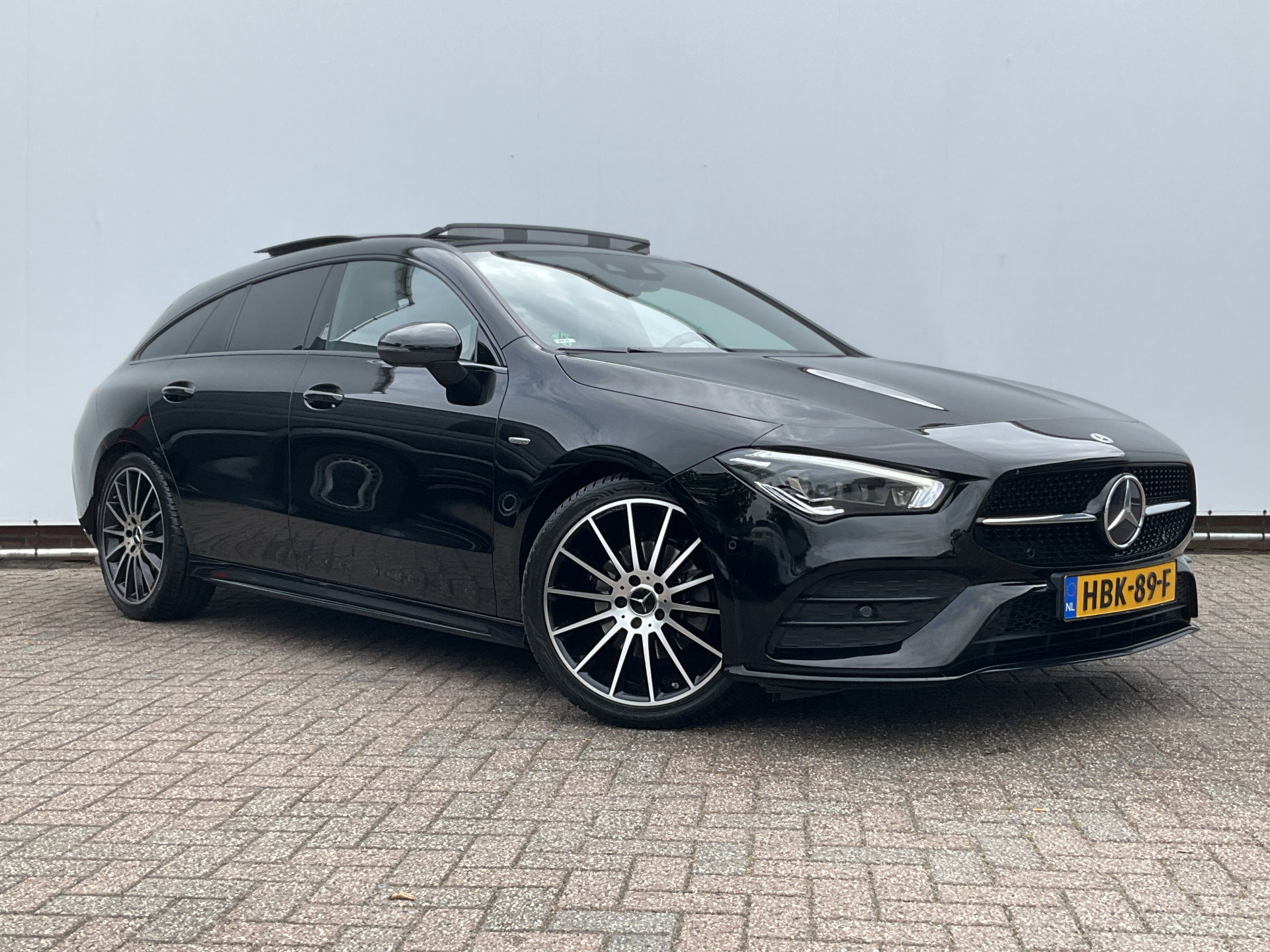 Foto van Mercedes-Benz CLA
