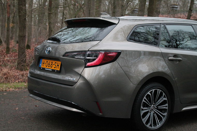Toyota Corolla Touring Sports