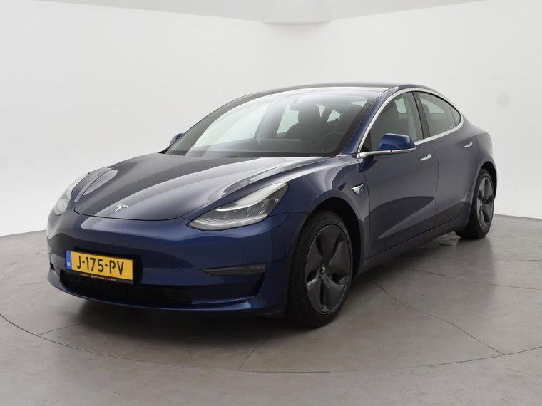 Tesla Model 3 foto 1