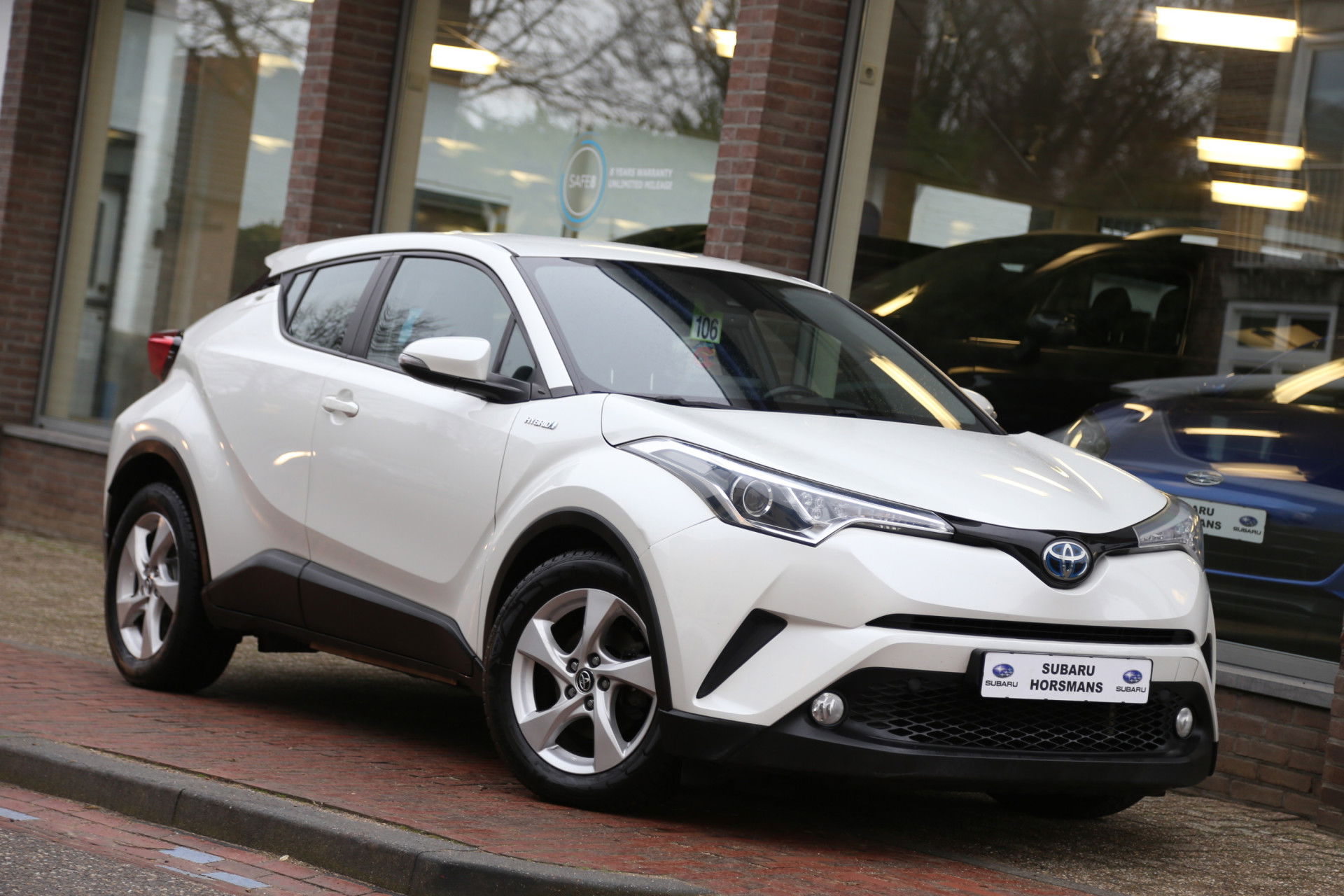 Foto van Toyota C-HR