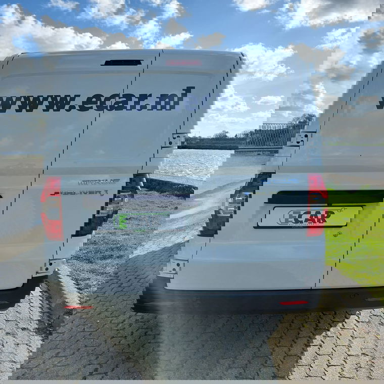 Maxus EDELIVER 3