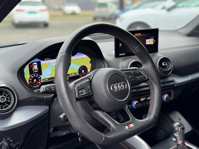 Audi SQ2
